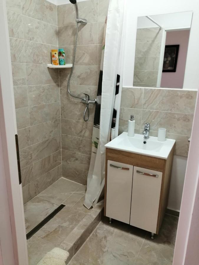 トゥルダViolet Houseアパートメント エクステリア 写真