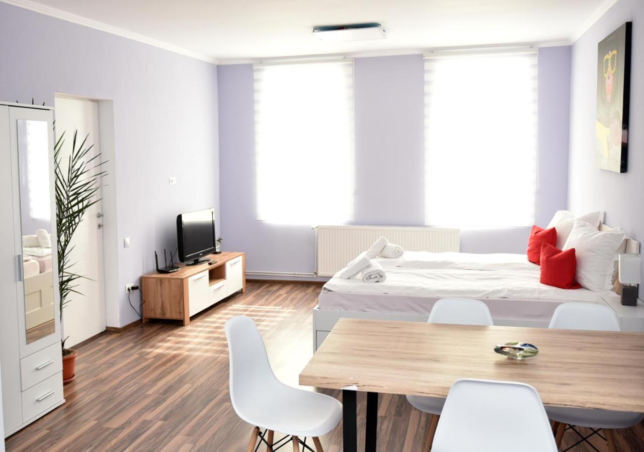 トゥルダViolet Houseアパートメント エクステリア 写真
